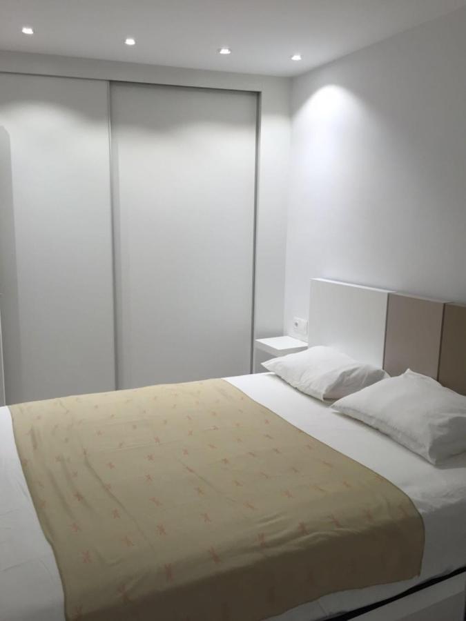 Apartment Paseo Aguadulce  Buitenkant foto